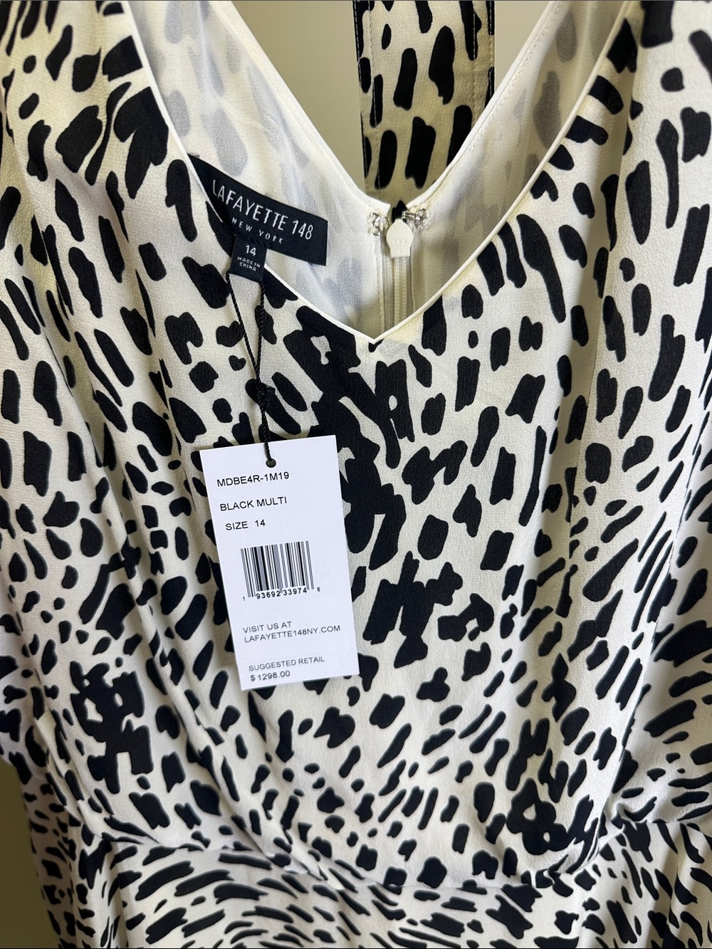 Lafayette 148 New York Black and White Spotted V-Neck Maxi Dress - Picture 2 of 3